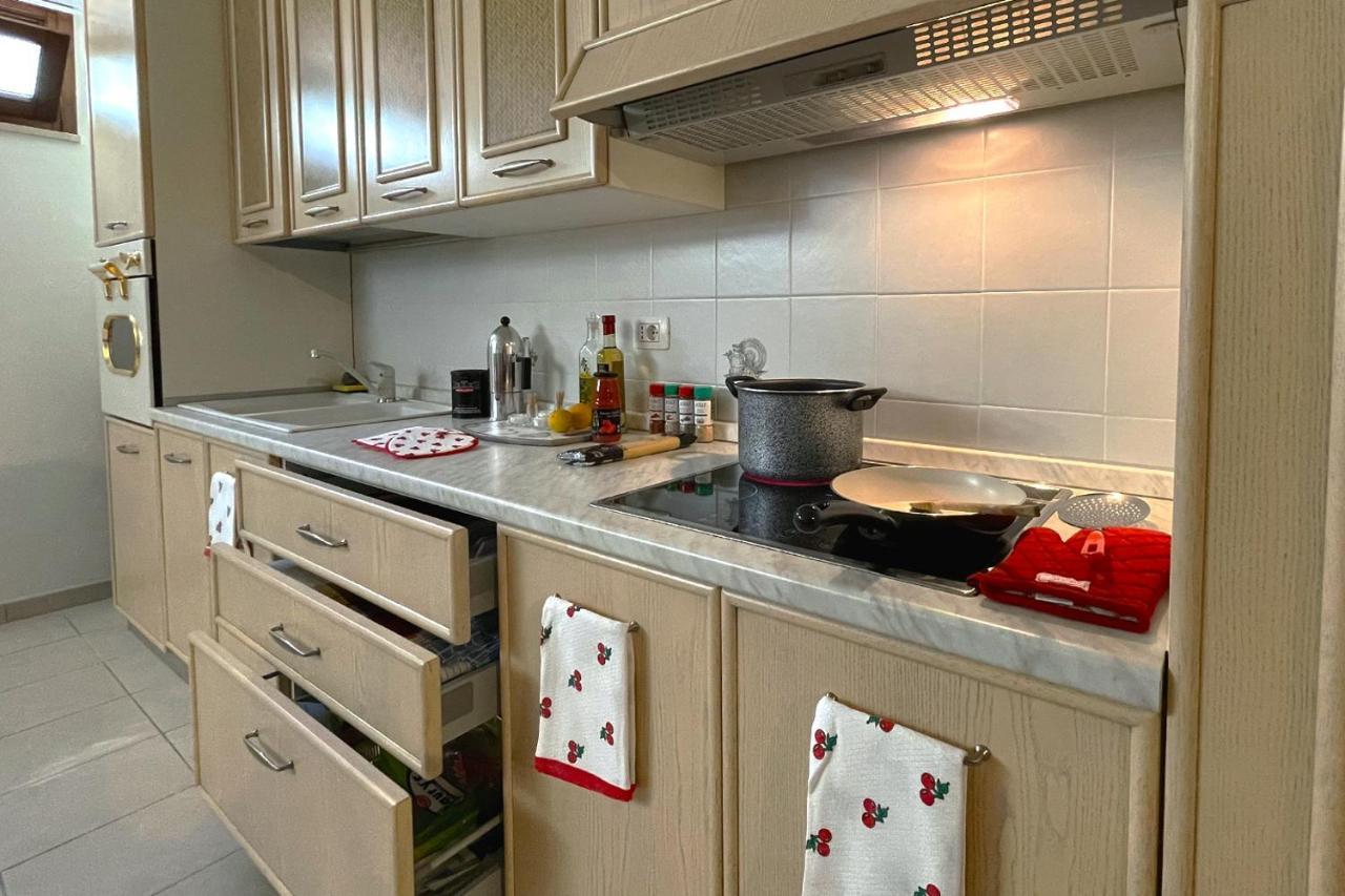 Aristanis Home Vacation Apartment Oristano Exterior foto